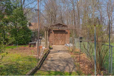 6683 Greentree Drive, Springfield Township, OH 45224 - Photo 43