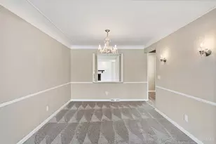 6683 Greentree Dr, Springfield Township, OH 45224 - Photo 7