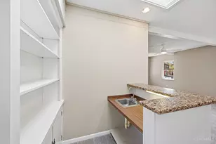 6683 Greentree Dr, Springfield Township, OH 45224 - Photo 25