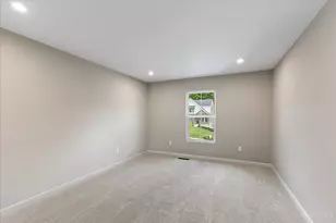 181 Farmstead Blvd, Springboro, OH 45066 - Photo 19