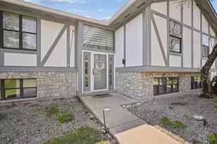 11388 Marlette Dr, Sycamore Township, OH 45249 - Photo 3