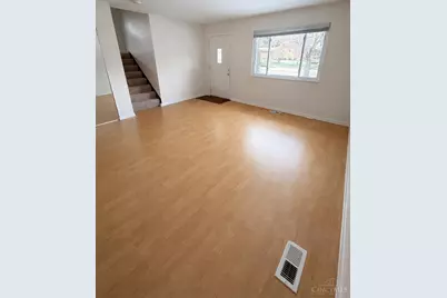 396 Tonwcrest, Beavercreek, OH 45434 - Photo 3