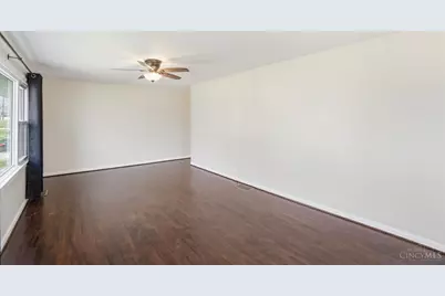 701 Southline Drive, Lebanon, OH 45036 - Photo 9