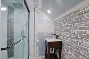 5220 Valley Ridge Rd, Green Township, OH 45247 - Photo 17