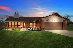 2312 Bevington Ln, Hamilton, OH 45013 - Photo 1