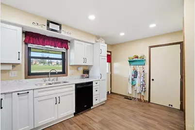 2312 Bevington Lane, Hamilton, OH 45013 - Photo 15