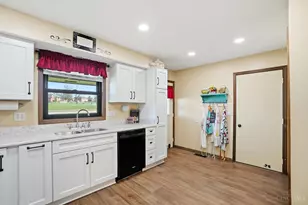 2312 Bevington Ln, Hamilton, OH 45013 - Photo 15