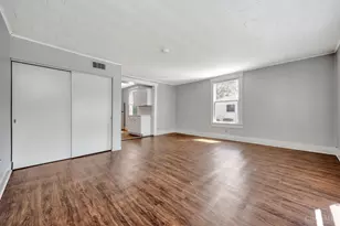 106 W Vine St, Oxford, OH 45056 - Photo 3