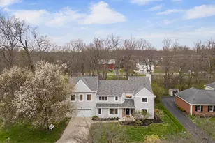 9911 Huntersrun Ln, Symmes Township, OH 45242 - Photo 3