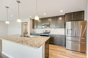 7860 Ellington Ct, Hamilton Township, OH 45039 - Photo 11