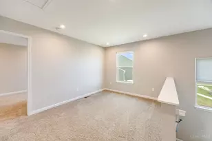 7860 Ellington Ct, Hamilton Township, OH 45039 - Photo 15