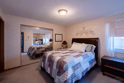 205 Heather Way Street, Middletown, OH 45042 - Photo 17