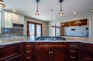 6853 Cloister Cliffs Dr, Madison Township, OH 45042 - Photo 23