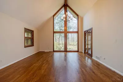 6853 Cloister Cliffs Drive, Madison Township, OH 45042 - Photo 11