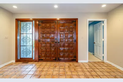 6853 Cloister Cliffs Drive, Madison Township, OH 45042 - Photo 7