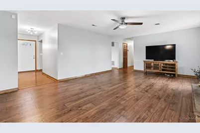 3907 Springboro Road, Clear Creek Township, OH 45036 - Photo 9