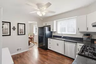 1682 Citadel Pl, Cincinnati, OH 45255 - Photo 9