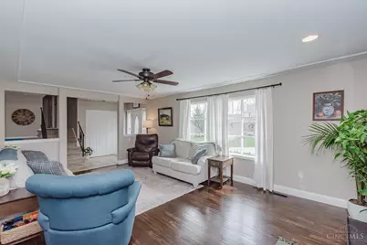 325 Thelma Avenue, Clayton, OH 45415 - Photo 7