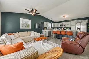 184 Dortmund Dr, Perry Township, OH 45118 - Photo 9