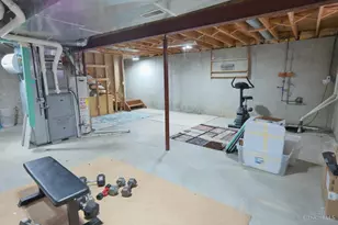 7729 Joan Dr, West Chester, OH 45069 - Photo 25