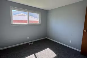5850 Corlett Ct, Huber Heights, OH 45424 - Photo 33