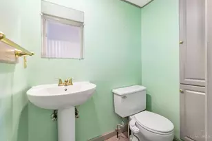 9800 Delray Dr, Montgomery, OH 45242 - Photo 17