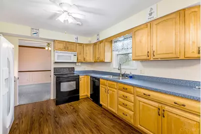 9800 Delray Drive, Montgomery, OH 45242 - Photo 13