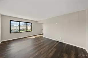 5474 Starcrest Dr, Delhi Township, OH 45238 - Photo 7