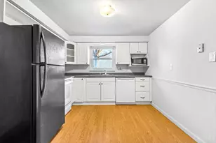 1150 Berdova Dr, Miami Township, OH 45150 - Photo 9