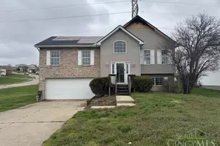 712 W Aberdeen Dr, Trenton, OH 45067 - Photo 1