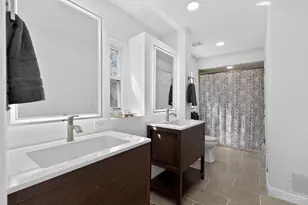 5743 Colerain Ave, Cincinnati, OH 45239 - Photo 15