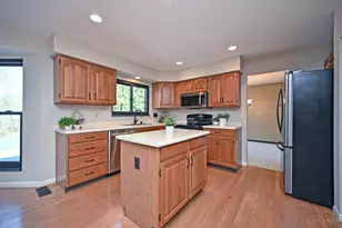 8346 White Hill Ln, West Chester, OH 45069 - Photo 7