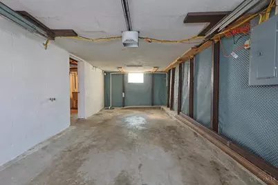 221 E Mechanic Street, Reading, OH 45215 - Photo 23