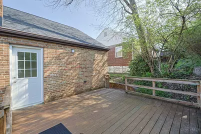 221 E Mechanic Street, Reading, OH 45215 - Photo 29