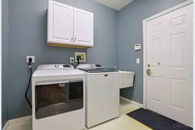1723 Harmon Drive, Wyoming, OH 45215 - Photo 39