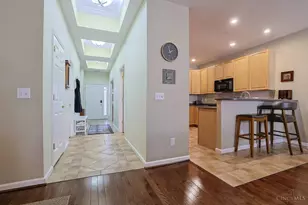 1723 Harmon Dr, Wyoming, OH 45215 - Photo 5