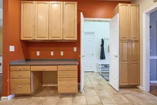 1723 Harmon Dr, Wyoming, OH 45215 - Photo 17