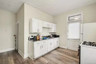 421 Southview Avenue, Cincinnati, OH 45219 - Photo 19