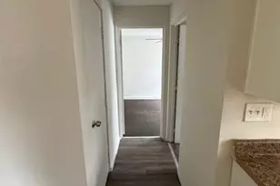 631 Mulberry St, Lockland, OH 45215 - Photo 13