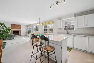 5984 Woodsbend Dr, Miami Township, OH 45150 - Photo 11