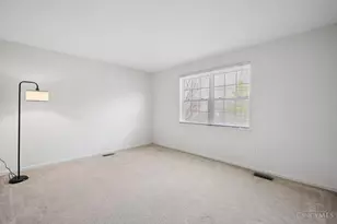 5984 Woodsbend Dr, Miami Township, OH 45150 - Photo 27