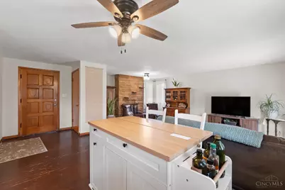 873 E US Rt 22 & 3, Hamilton Township, OH 45152 - Photo 7