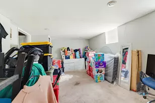 2034 Sundale Ave, Cincinnati, OH 45239 - Photo 11