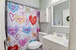 2034 Sundale Ave, Cincinnati, OH 45239 - Photo 9