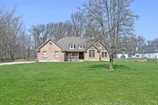 7577 Misty Woods Ct, Salem Township, OH 45152 - Photo 3