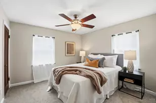 3790 N Broadlawn Cir, Silverton, OH 45236 - Photo 15