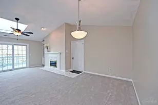 1080 Wittshire Ln, Anderson Township, OH 45255 - Photo 7