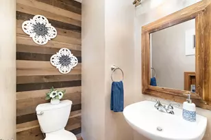 1753 E Cove Cir, Lawrenceburg, IN 47025 - Photo 15