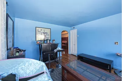 1013 Tennessee Avenue, Cincinnati, OH 45229 - Photo 19