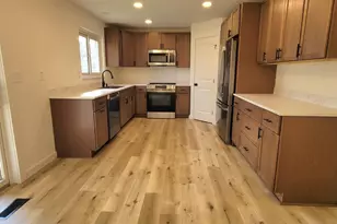 969 Robin Hill Dr, New Richmond, OH 45157 - Photo 7